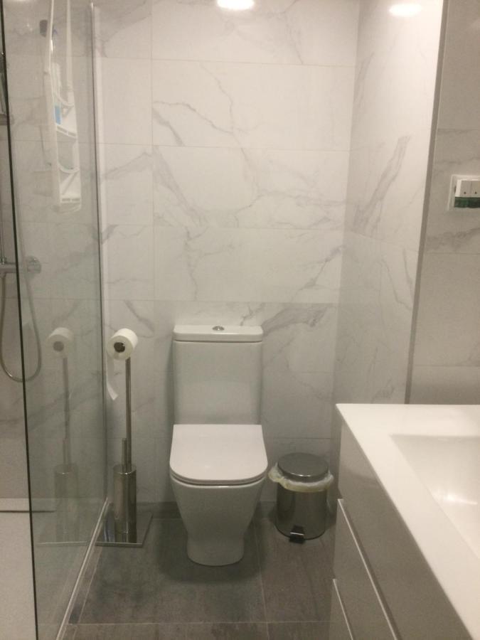 Appartamento Piso 110M² En El Palo Con Parking Cerca De La Playa Málaga Esterno foto